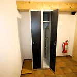 Appartamento Alberts Huamat By Interhome
