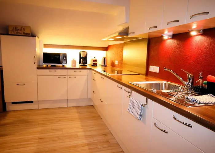 Alberts Huamat By Interhome Appartamento Urgen