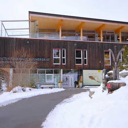 Alberts Huamat By Interhome *